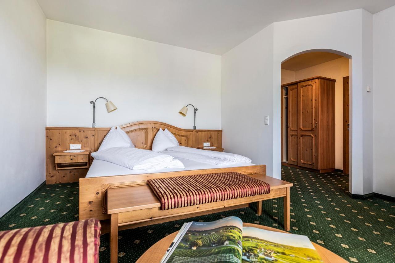 Genussgasthof & Hotel Beim Krutzler Heiligenbrunn Extérieur photo