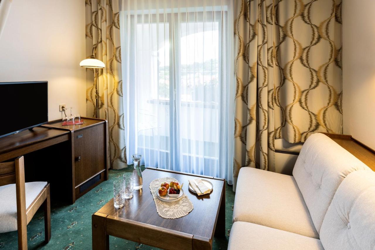 Genussgasthof & Hotel Beim Krutzler Heiligenbrunn Extérieur photo