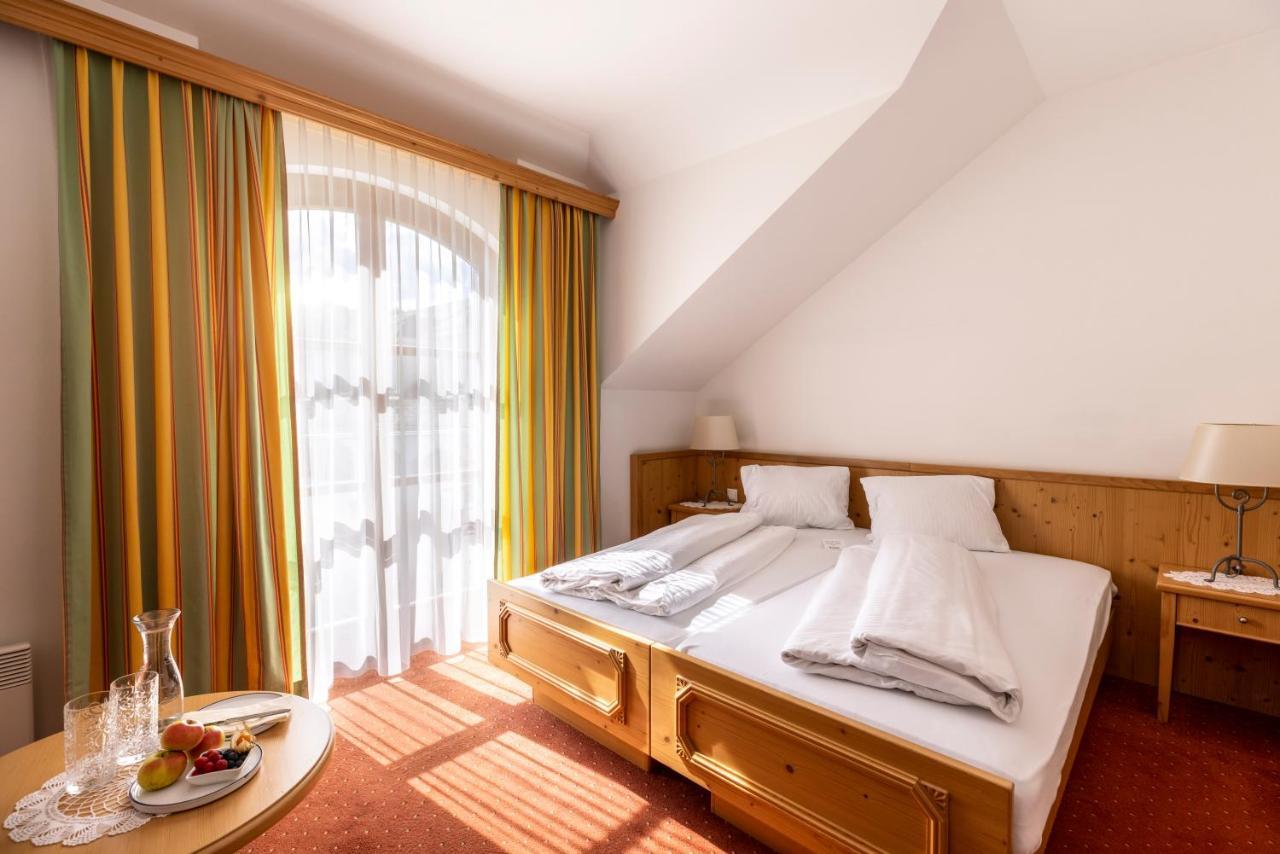 Genussgasthof & Hotel Beim Krutzler Heiligenbrunn Extérieur photo